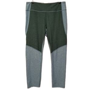 Outdoor Voices Two-Tone Warmup 3/4 Leggings Womens Large Green Colorblock Active